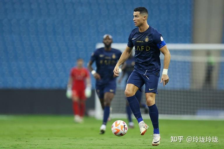 曼联前途光明！，C罗新星比赛规则变更表现突出比赛高潮迭起(曼联晒c罗首秀)开云体育赛事直播